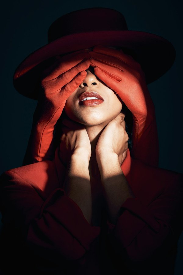 Find your surprise: the allure of epical mystery boxes